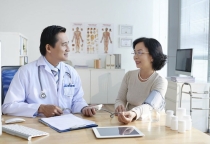 Tư vấn hỗ trợ kết nối giữa bác sĩ chuyên khoa tới khách hàng và đối tác.